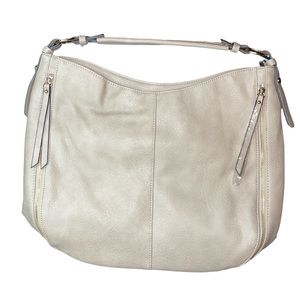 NWOT cream colored zipper purse